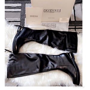 Black leather boots, new